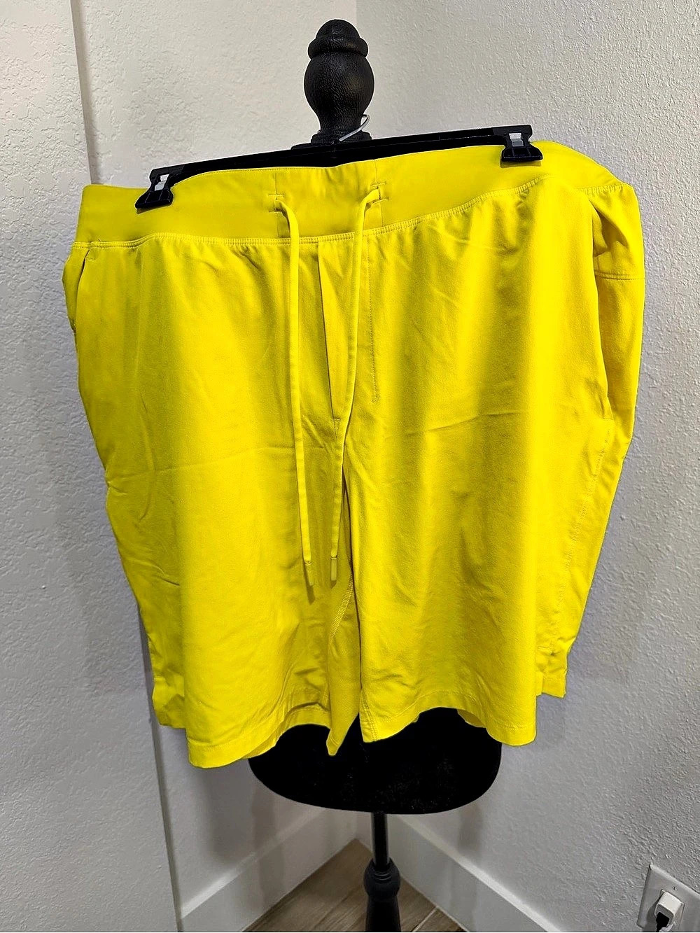 Lululemon Pace Breaker Short Yellow Athletic Shorts